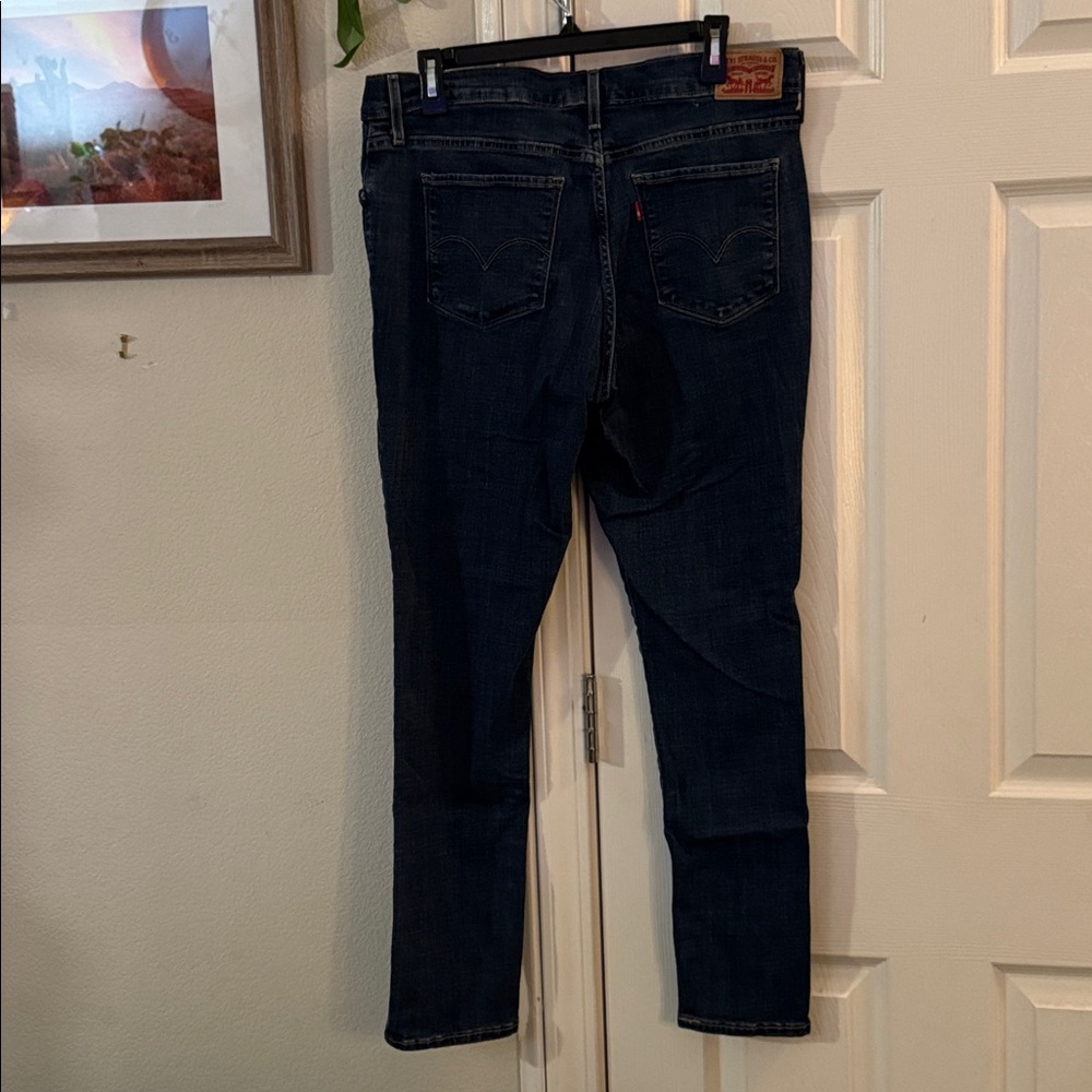 Levi’s Jeans - Picture 8 of 10